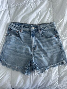 American Eagle Light Wash Frayed Hem Denim Shorts